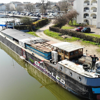 GrowBoat &ndash; Growled-Boot mit 100 % automatisiertem Riesen-Growraum